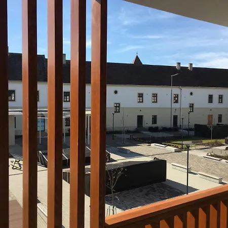 Brick Aparthotel *