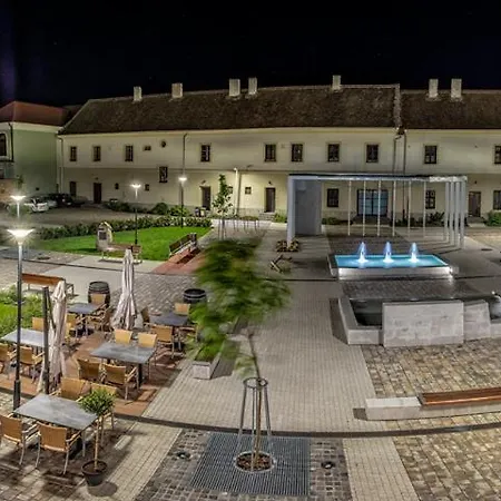 Brick Aparthotel