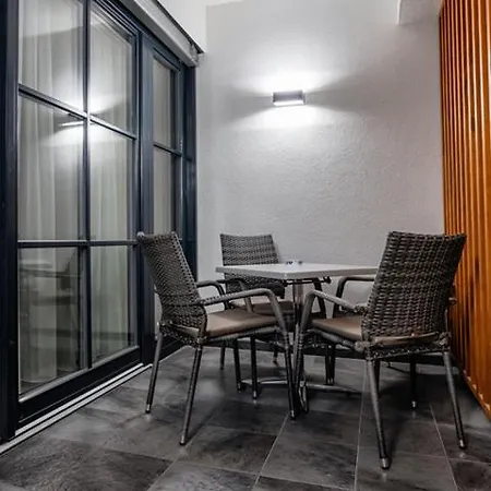 Brick Aparthotel Sarvar